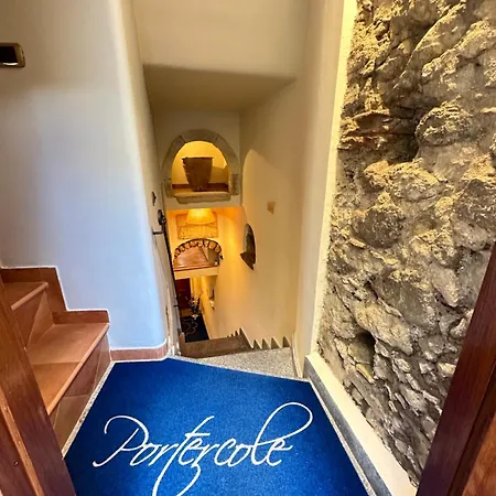 Nocleg ze śniadaniem Portercole 4*