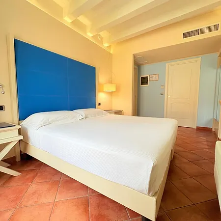 Portercole Nocleg ze śniadaniem 4*