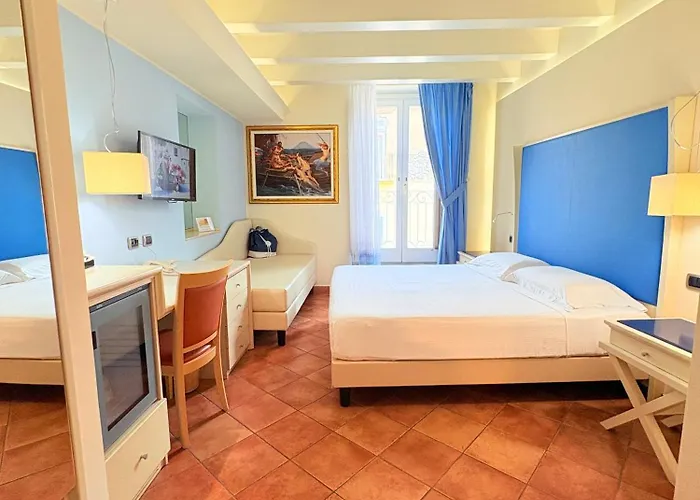 Frühstückspension Portercole 4*